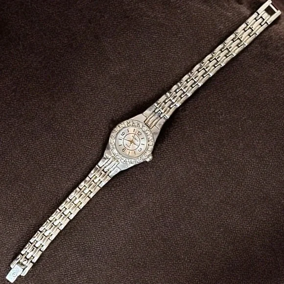 ELGIN Rhinestone Quartz Analog Watch (7.75”)